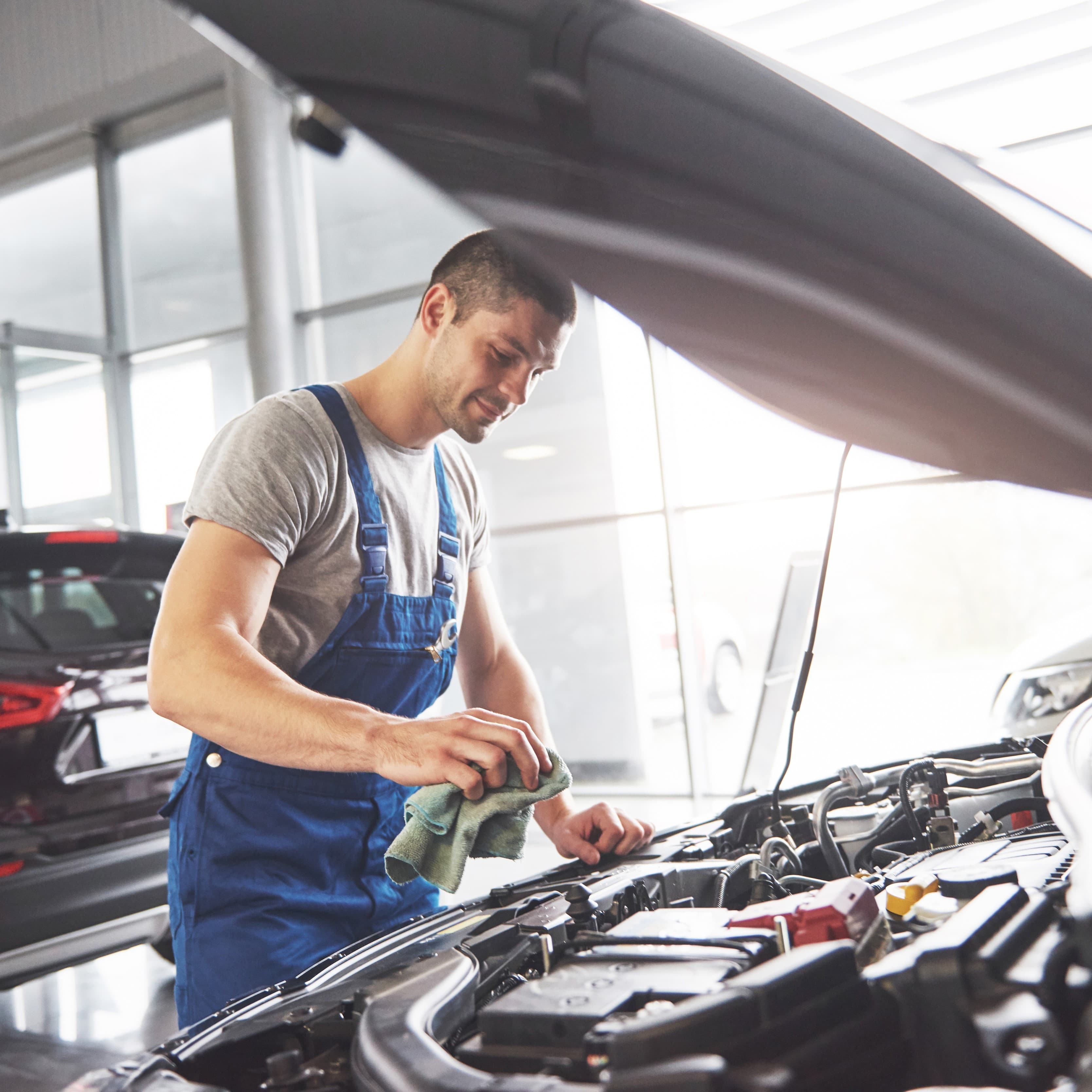 Auto service workshop